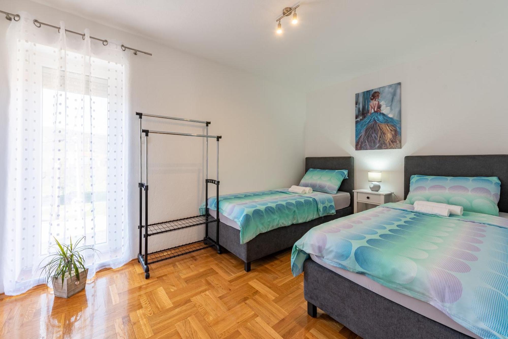 Apartman Toni Gracac  Exterior photo