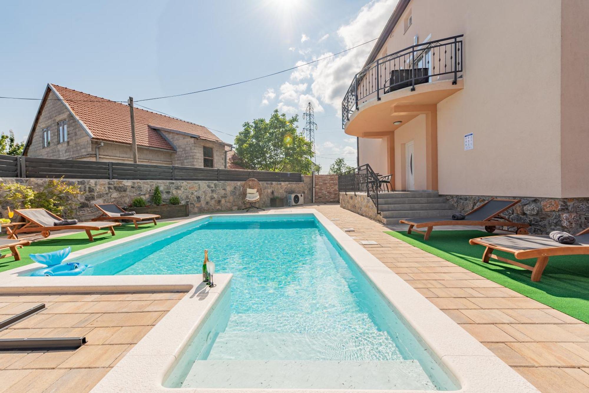 Apartman Toni Gracac  Exterior photo