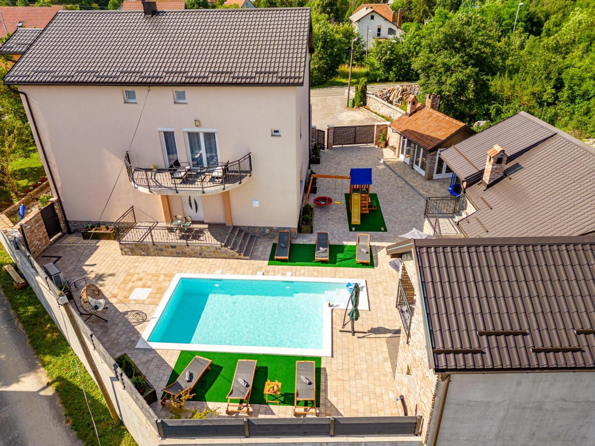 Apartman Toni Gracac  Exterior photo